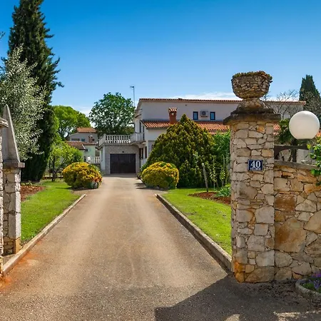 Martina Appartamento Porec
