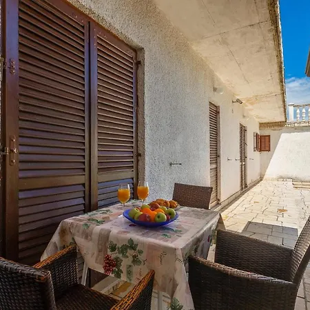 Apartman Martina *